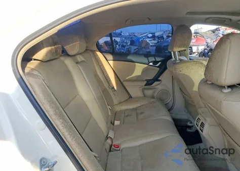 2011 Acura Tsx z USA, uszkodzony, nr VIN JH4CU2F65BC010824